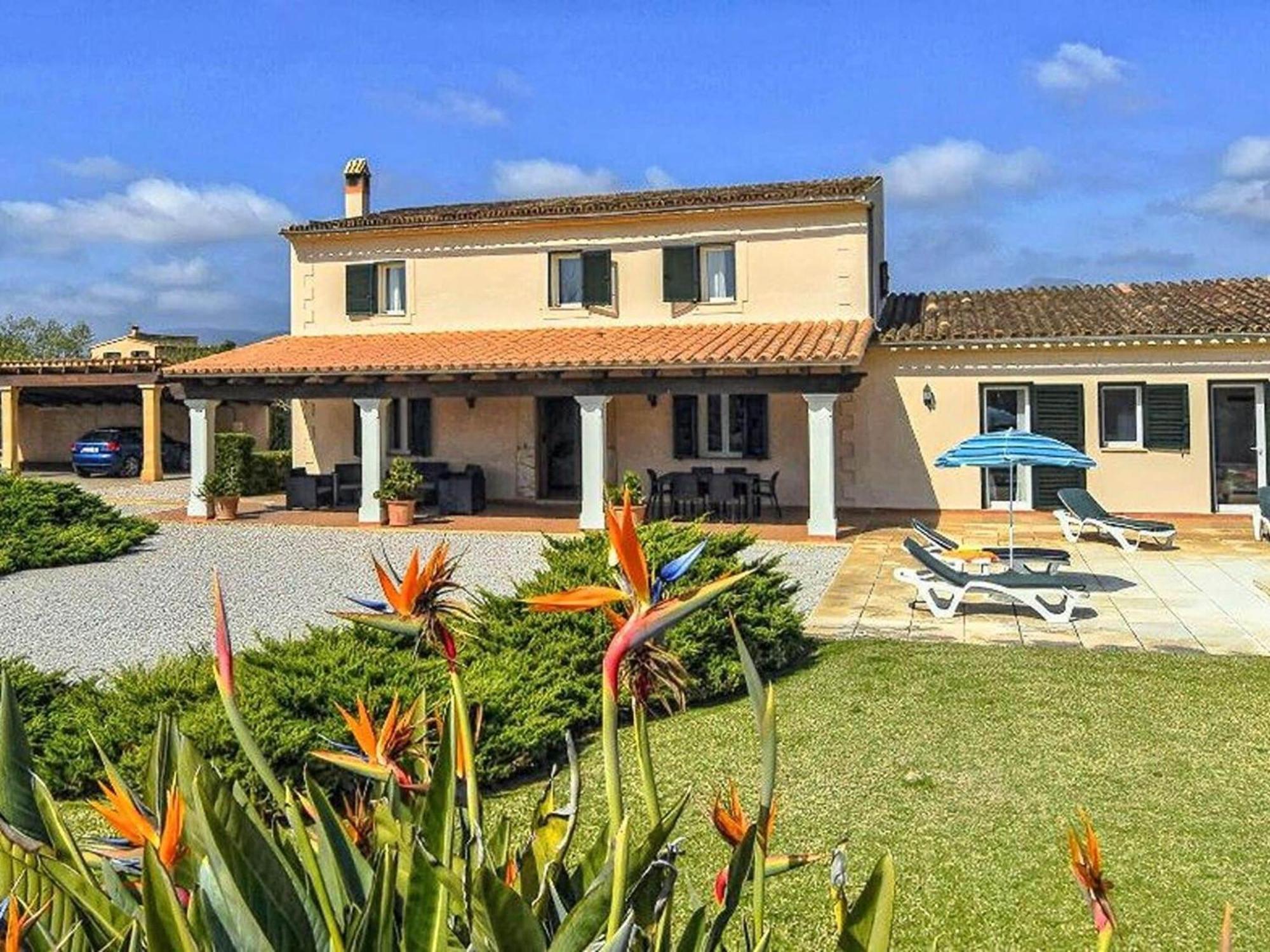 Ferienhaus Tranquil With Swimming Pool